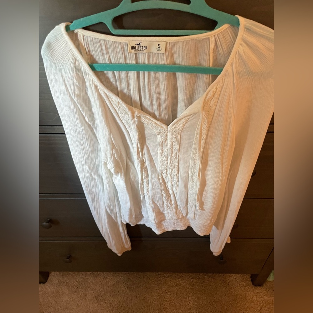 Hollister white blouse size S